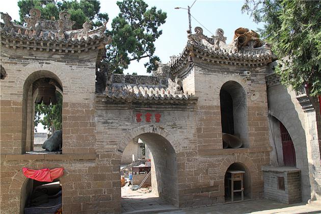 野河山景区-九眼凤泉寺
