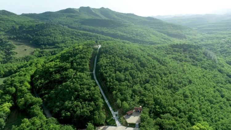 红土山_航拍 (3).jpg
